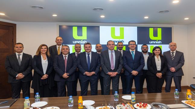 سميرات يستهل زياراته لشركات الاتصالات من “أمنية” ويلتقي قمحيه