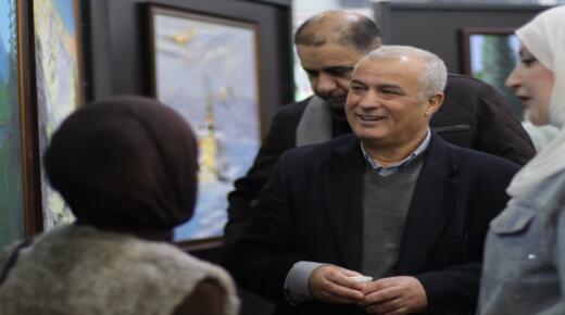 إبداعات طلابية تزين أروقة فيلادلفيا في المعرض الفني الفصلي