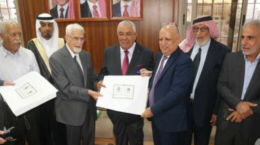 الروابدة يرعى إشهار موسوعة “مشجرات أنساب أشراف العرب” للمؤرخ فتحي الحسيني