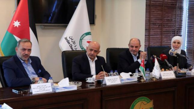 تجارة الأردن تطرح قضايا القطاع التجاري والخدمي أمام وزير الصناعة