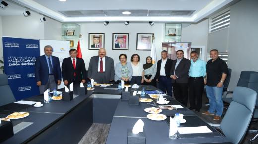 اتفاقية لبرنامج منح التعليم السوري الأردني بين الألمانية الأردنية والزرقاء  