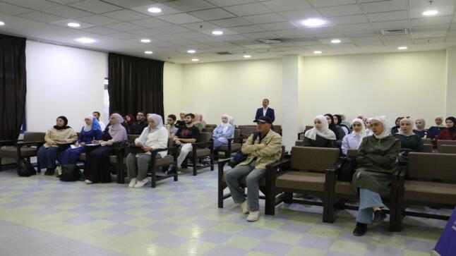 جامعة الزرقاء تنظم ورشة عمل بعنوان “إنتاج فيديو أدبي باستخدام الذكاء الاصطناعي”
