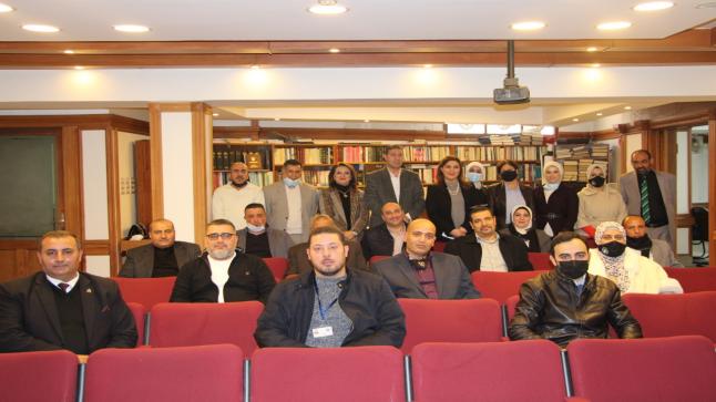 بنك تنمية المدن والقرى ينظم ورشة عن الطاقة المتجددة – صور