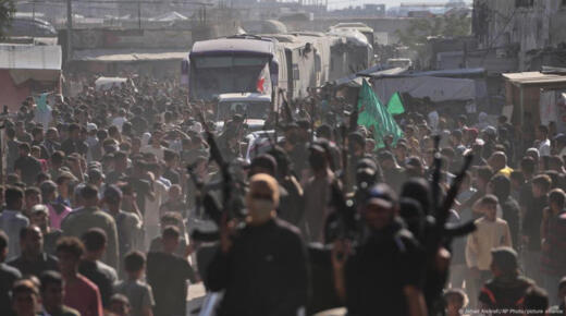 حماس تفرض سيطرتها بالقوة في غزة وتنفذ إعدامات ميدانية لـ “عملاء”