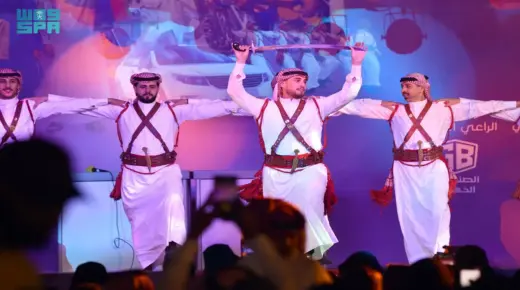 السعودية : صيف عسير يحتفي بالفنون العربية بصفتها جسرًا للتواصل الثقافي