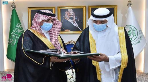 أمير نجران يقر تشكيل لجنة ومعالجة التشوه البصري .. و يلتقي برئيس مجلس إدارة جمعية الدعوة والإرشاد بشرورة