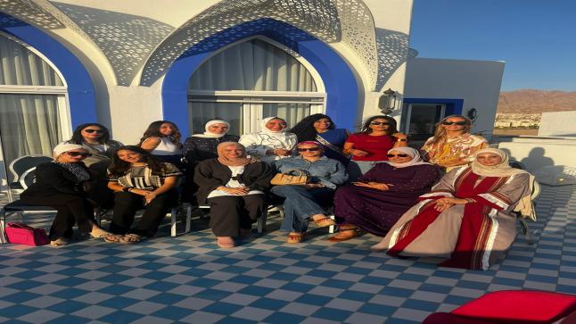 منصّة زين تعقد أول جلسة حوارية للمصممين الأردنيين في العقبة