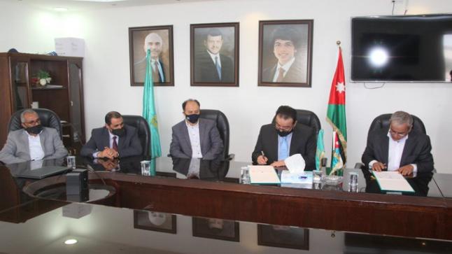 مذكرة تعاون بين آل البيت وبلدية أم الجمال الجديدة لإنشاء مركز للآثار