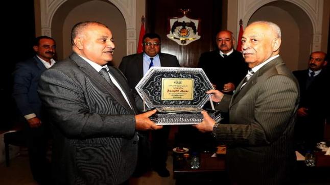 العيسوي يستقبل وفد من محافظة اربد برئاسة النائب راشد الشوحة