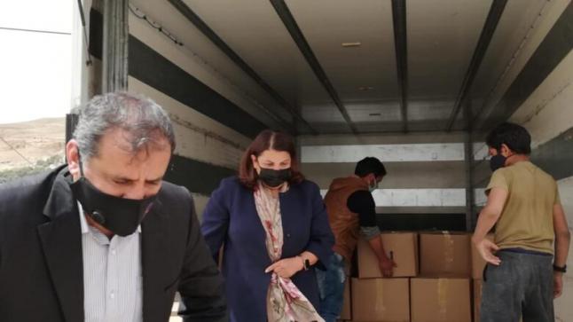 “واجب علينا” مبادرة جديدة للعرموطي بتقديم مولدات اكسجين للمراكز الصحية ومساعدات للمعوزين .. صور ..