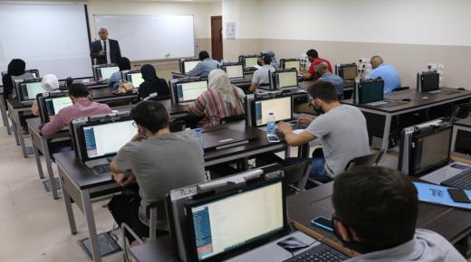 جامعة الشرق الأوسط MEU تختتم دورة التطبيقات العملية في المحاسبة المالية