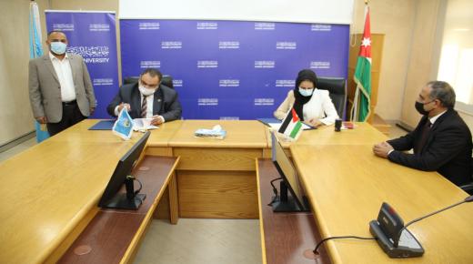 اتفاقية تعاون تدريبي بين جامعة الزرقاء وأكاديمية “معاً نستطيع” للاستشارات والتدريب