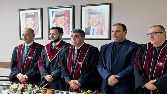 د. احمد الربيحات يهنيء العميد سامي عسكر الهميسات بمناسبة مناقشة نجله ” بشار لرسالة الماجستير