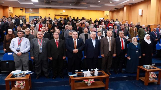 افتتاح فعاليات المؤتمر الدولي المشترك بين جامعتي الزرقاء والنجاح الوطنية