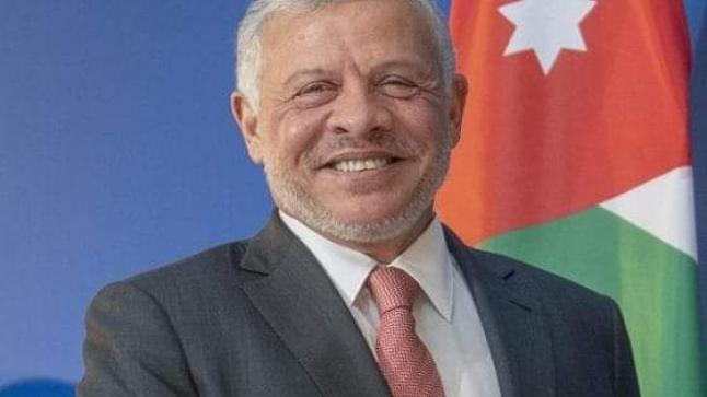 أسرة عمان الأهلية  تتمنى الشفاء لجلالة الملك وعودته سالماً معافى لأرض الوطن