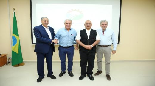 وزير الزراعة البرازيلي يزور مصانع ” البوتاس العربية”