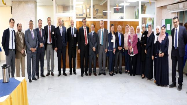 (1448) حالة مرضية راجعت طوارئ مستشفى الجامعة الأردنية وأسرة المستشفى تتبادل التهاني بعيد الفطر السعيد