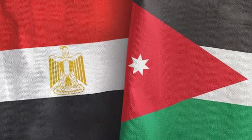 بمشاركة ٤٣ شركة صناعية مصرية متخصصة بتصدير المواد الغذائية ومواد الطباعة والتغليف