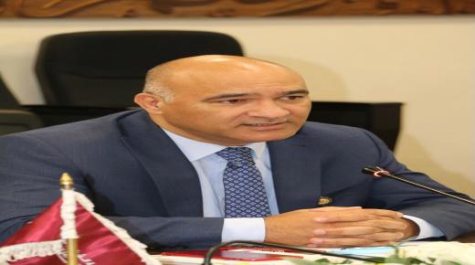 أسرة جامعة الشرق الاوسط تهنئ الاستاذ الدكتور انيس المنصور بصدور الارادة الملكية السامية