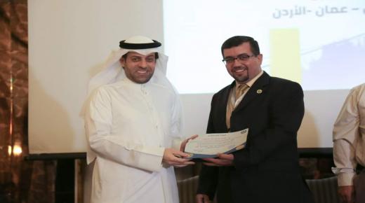 الدويري يحصد المركز الأول لجائزة المدرب العربي المتميز للعام 2022