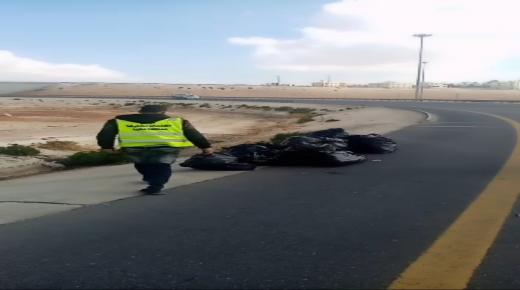 بتوجيهات من معالي نائب رئيس الوزراء وزير الإدارة المحلية معالي الباشا توفيق كريشان حملة نظافة واسعة على ممر عمّان التنموي (طريق المية )