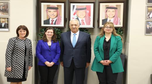 “الشرق الأوسط” و”بيدفورشير” تجددان التزامها بتطوير البرامج الدولية المستضافة