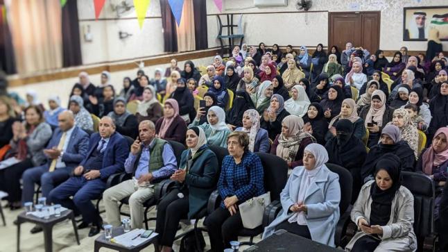 لجنة المرأة في حزب الميثاق الوطني تحتفل بيوم المرأة