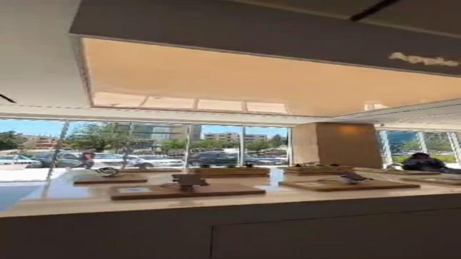 فيديو – زين تفتتح أحدث وأكبر معارضها لإثراء تجربة زبائنها الرقمية