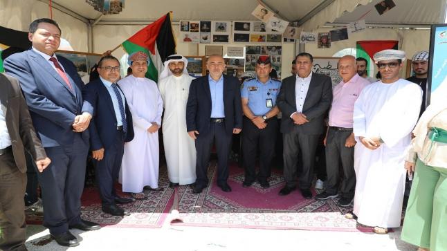 التطبيقية تحتفل باستقلال الأردن السابع والسبعين بمشاركة كبيرة من الدول انطلاقاً لافتتاح معرض الجاليات