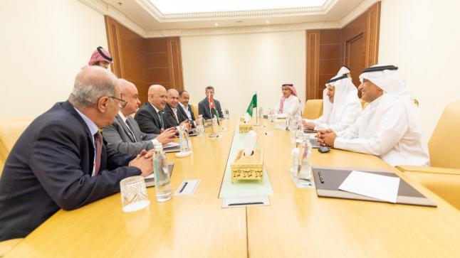 الحاج توفيق: نتطلع الى شراكات اقتصادية فاعلة بين الأردن والسعودية