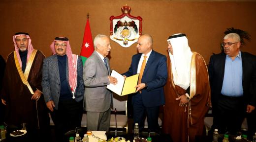 *خلال لقائهم رئيس الديوان الملكي الهاشمي* *شيوخ ووجهاء عشائر السبع بالأردن: نسير خلف الملك دفاعا عن الأردن وفلسطين