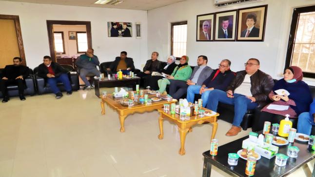 مدير قضاء الظليل كمال القدومي: لاصحاب ومدراء المصانع انتم العصب الاقتصادي وسندعم جهودكم الاستثمارية