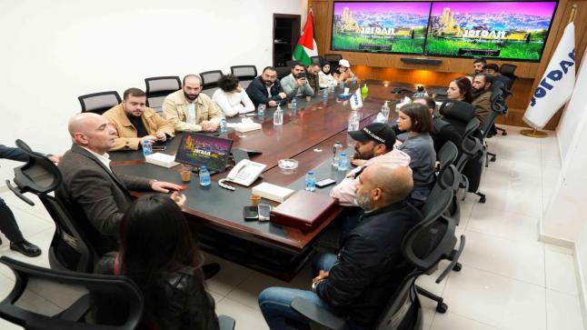 “أنا مؤثر” تكرم عبد الرزاق عربيات لجهوده في دعم مبادرات المنصة