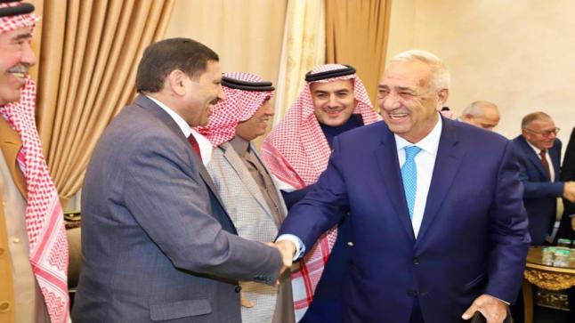 بحضور رئيس المجلس المركزي ورئيس المجلس الاستشاري للميثاق الوطني الشيخ تركي أخو ارشيدة يقيم جلسة حوارية