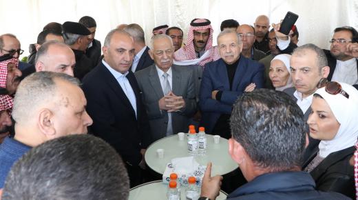 رئيس الديوان الملكي يتفقد تنفيذ مبادرات جلالة الملك