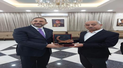 غرف الصناعة ومجلس الأعمال الأردني في دبي يبحثان تعزيز التعاون
