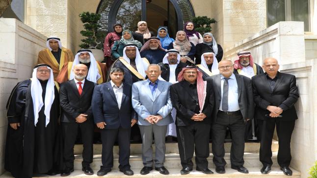 *رئيس الديوان الملكي يلتقي وفدا شبابيا وممثلي جمعية وطني لدعم الطالب الفقير*