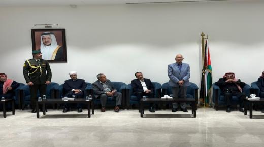 *مندوبا عن الملك وولي العهد.. العيسوي يعزي السحيمات والداود*