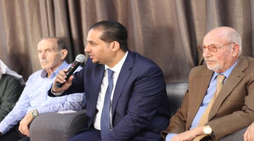 عشيرة جردات تجمع على ترشيح الدكتور محمد عبد الستار جرادات