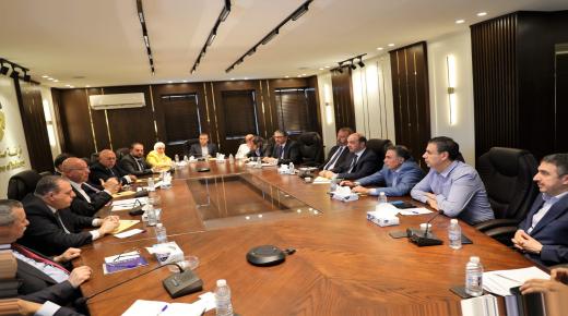“صناعة الأردن” ووفد اقتصادي فلسطيني يبحثان تعزيز التبادل التجاري بين البلدين
