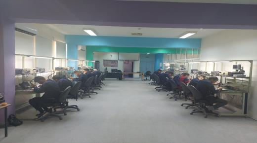 مدتها 6 أشهر وبواقع 700 ساعة تدريبية زين والتدريب المهني تُطلقان دورات تدريبية مجانية مكثفة