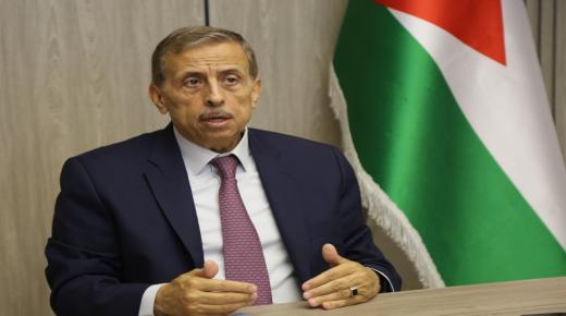 *الحموري: ” لقاء جلالة الملك مع مدراء الشركات العالمية لدعم الاستثمار بالمملكة رسالة واضحة وحافز قوي لكل مسؤول كي يقوم بدوره لخدمة وطنه من موقعه”*