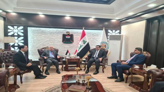 الجغبير يناقش مع وزيري الصناعة والتجارة العراقيين التحديات التي تواجه التبادل التجاري بين البلدين