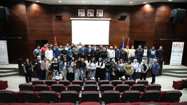 الطالب نواة لمستقبل أكاديمي واعد… محور لقاء “أعمال الشرق الأوسط