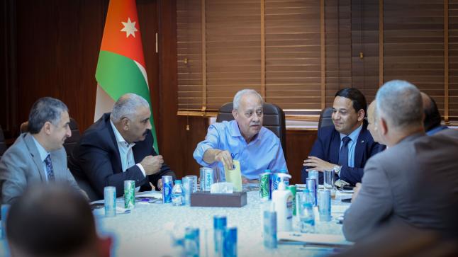 خلال لقاء في “صناعة الأردن”.. كتلة “عزم” النيابية تبحث تحديات القطاع الصناعي