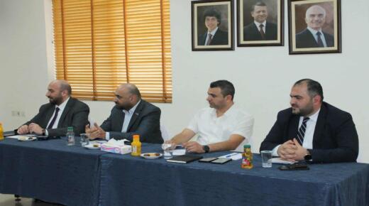 جمعية المستشفيات الخاصة تلتقي مع الشركة الوطنية لإدارة التأمينات الصحية(NatHealth