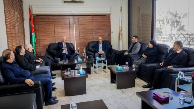 “الإعلام النيابية” تزور نقابة الصحفيين