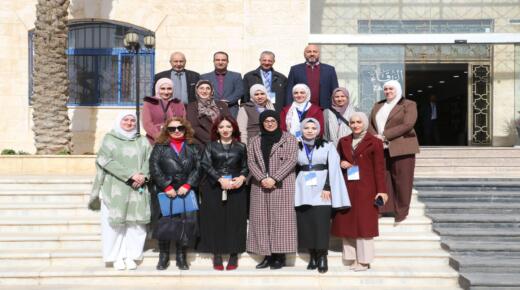 جامعة الزرقاء تعقد مرحلة التحكيم النهائية لمساق مشروع التخرج (2) في كلية الهندسة التكنولوجية