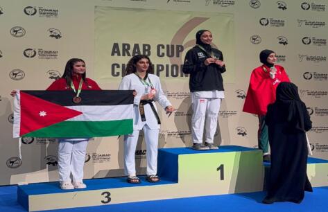 أبطال القبس يرفعون الراية… ومحمد رائد رباع يستقبلهم في الإمارات