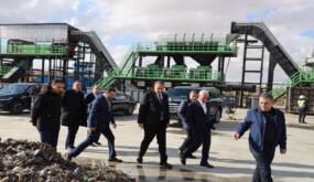 وزير البيئة يزور مصنع “معادن المدينة” ويؤكد تشجيع وتعزيز مشاريع إعادة التدوير والاقتصاد